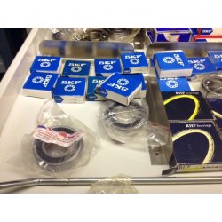 Lejer til motor og gearkasse